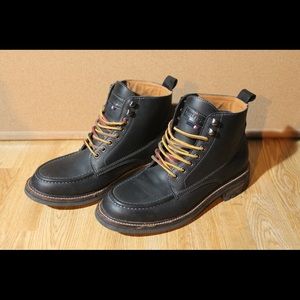 Tommy Hilfiger Hinsdale Leather Hiking Boots
